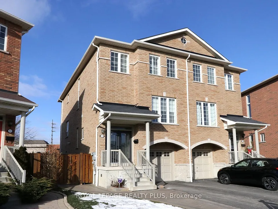 3656 Twinmaple Dr