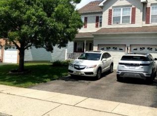 511 Madison Dr, Stewartsville, NJ