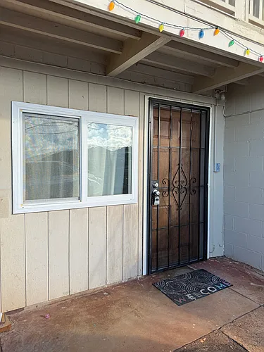 2226 Noah St Photo 1