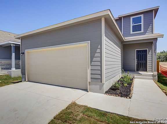 3rd image of 14631 Emerio Drive