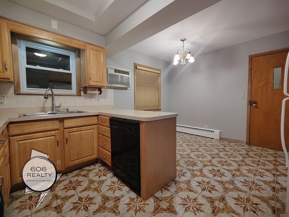 1st image of 5610 N Central Ave APT 1