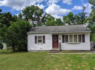 9 Seneca Manor Dr, Seneca Falls, NY 13148