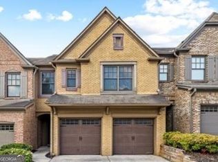 4906 Berkeley Oak Cir, Norcross, GA 30092