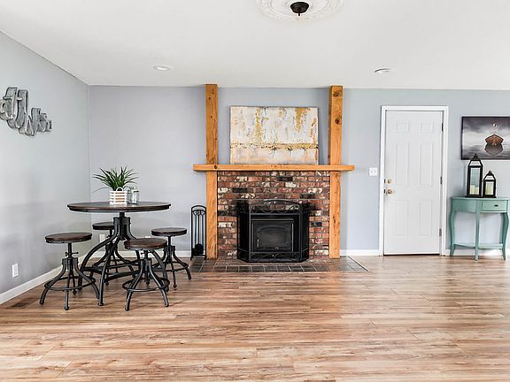 5th image of 2474 Hemenway Pl