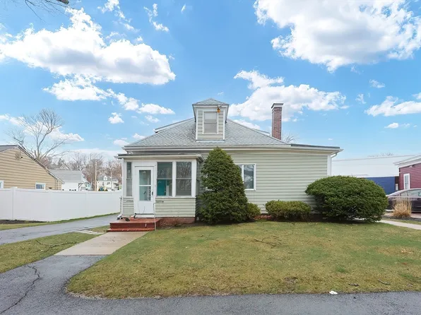 905 Revere Beach Pkwy, Revere, MA 02151