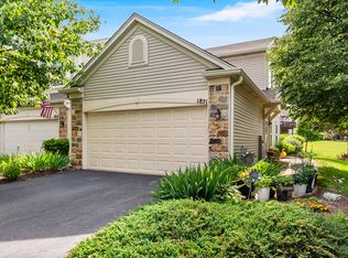 1851 Wisteria Dr, Aurora, IL 60503