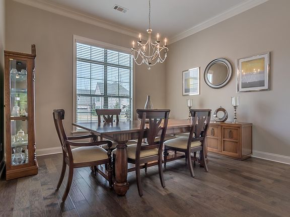 4th image of 535 Saunders Creek Cir