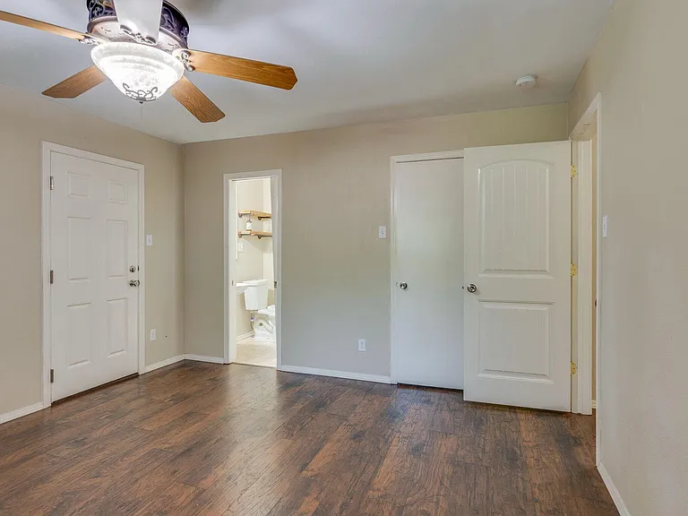 612 Vine St — Photo 16