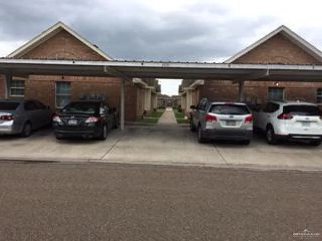 1702 Orlando St #B — Photo 8