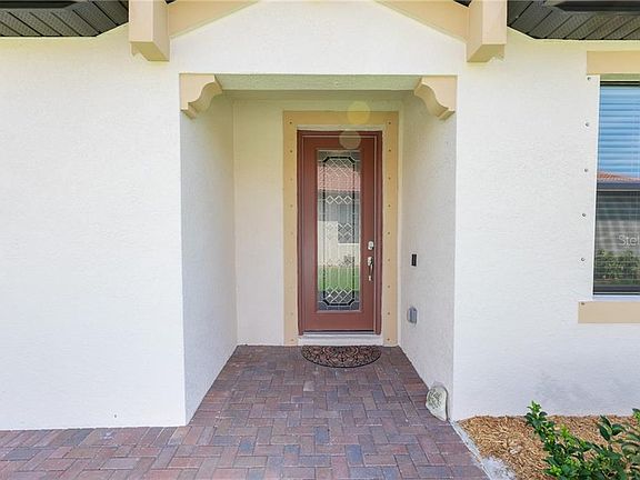 5th image of 10201 Fiddlewood Dr