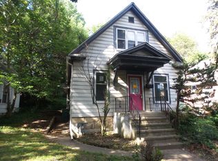 509 Emmett St, Joliet, IL 60436