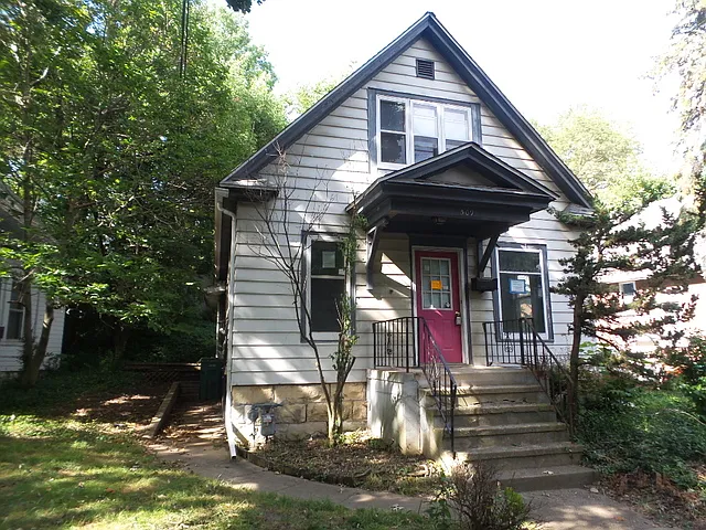 509 Emmett St photo 1