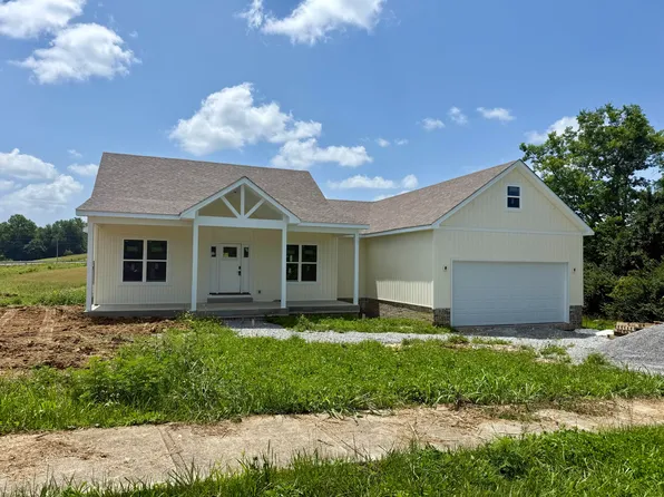 3026 Jacob Dr, Danville, KY 40422