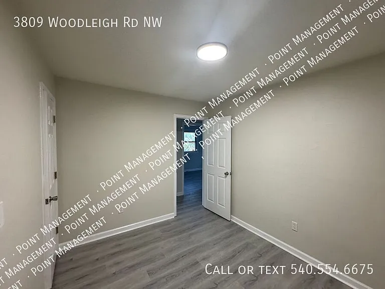 3809 Woodleigh Rd NW — Photo 3