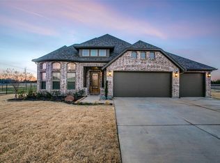 3110 Saddlebrook Cir, Blue Ridge, TX 75424