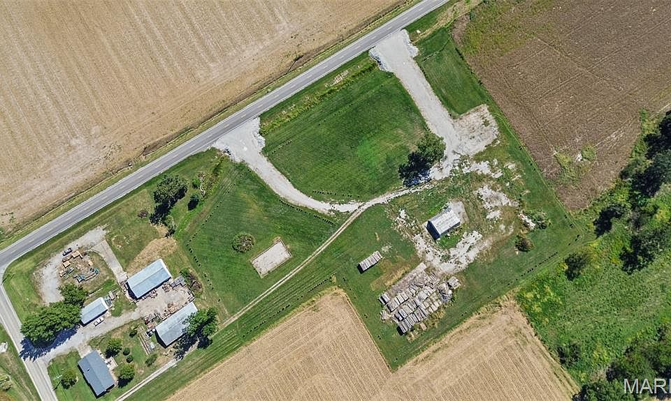 1st image of 5871 Albers Rd