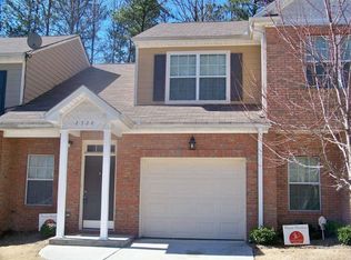 2528 Laurel Cir NW, Atlanta, GA 30311