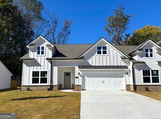 44 Village Ct #14, Cleveland, GA 30528