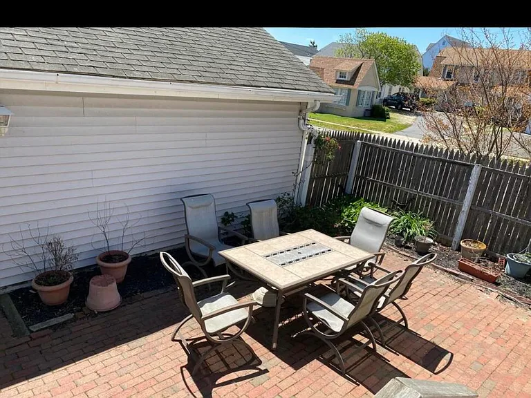 119 18th Ave — Photo 14