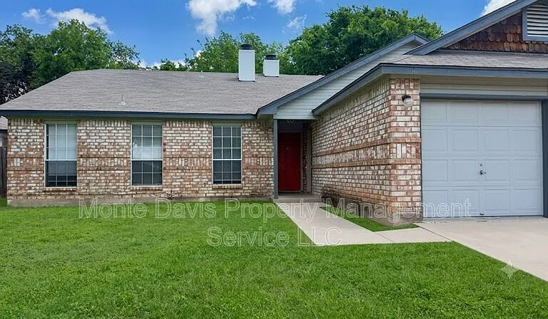 2306 Fuzz Fairway #A — Photo 2