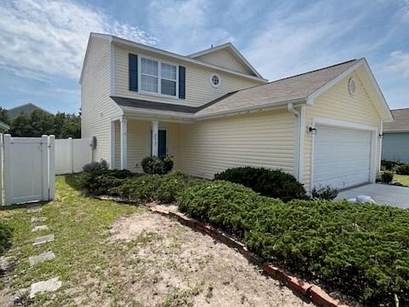 2nd image of 877 Silvercrest Dr.