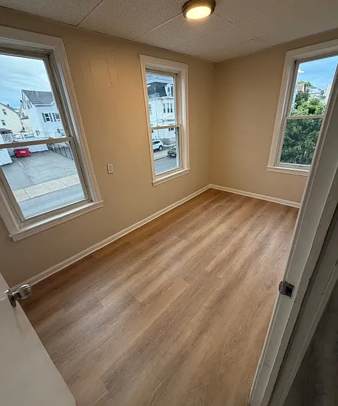 1831 S Main St #2E — Photo 7