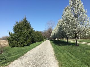 7390 Possum St, Mount Vernon, OH 43050