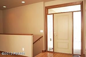 3rd image of 425 S Pond Ct E