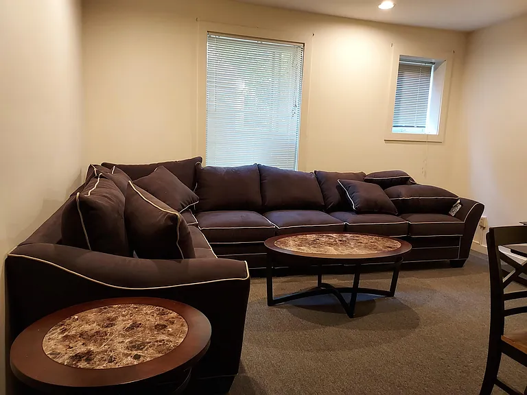 514 E Buffalo St #1 — Photo 2