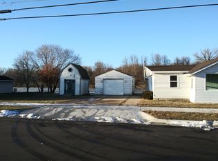 212 McDonald St, Oconto, WI 54153