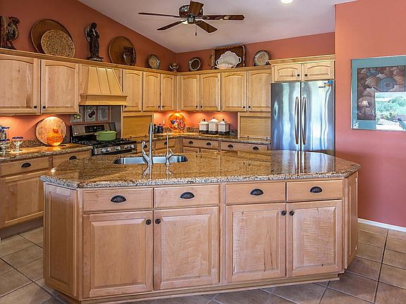 3rd image of 62383 E Iron Crest Dr