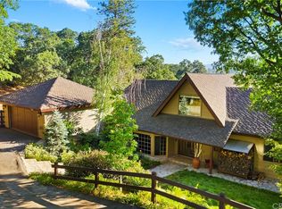 1610 Lupin Rd, Lake Arrowhead, CA 92352