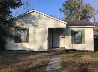 203 N Texas St, Deridder, LA 70634