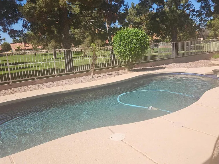 1683 W Carla Vista Dr — Photo 3