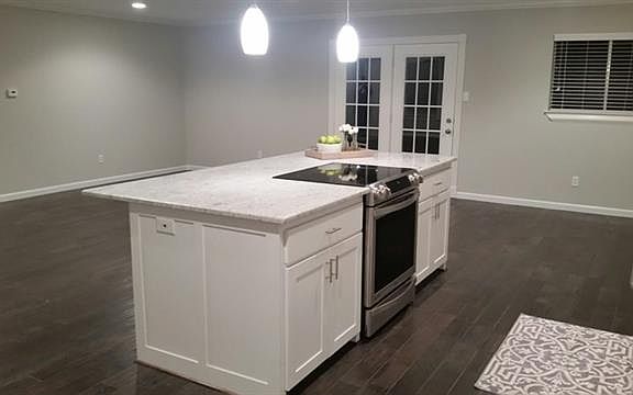 5th image of 2606 Norwood Ln