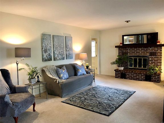 5th image of 3800 Coachella Dr