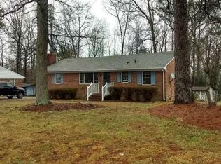 307 Perth Ln, Sandston, VA 23150