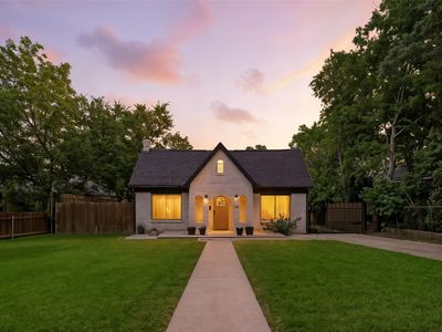 2809 W 12th St, Dallas, TX, 75211
