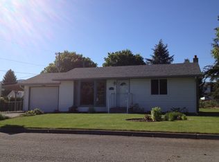 26812 E Wabash Ave, Newman Lake, WA 99025