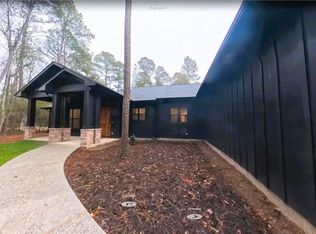 4 Lake Forest Dr, Conroe, TX 77384