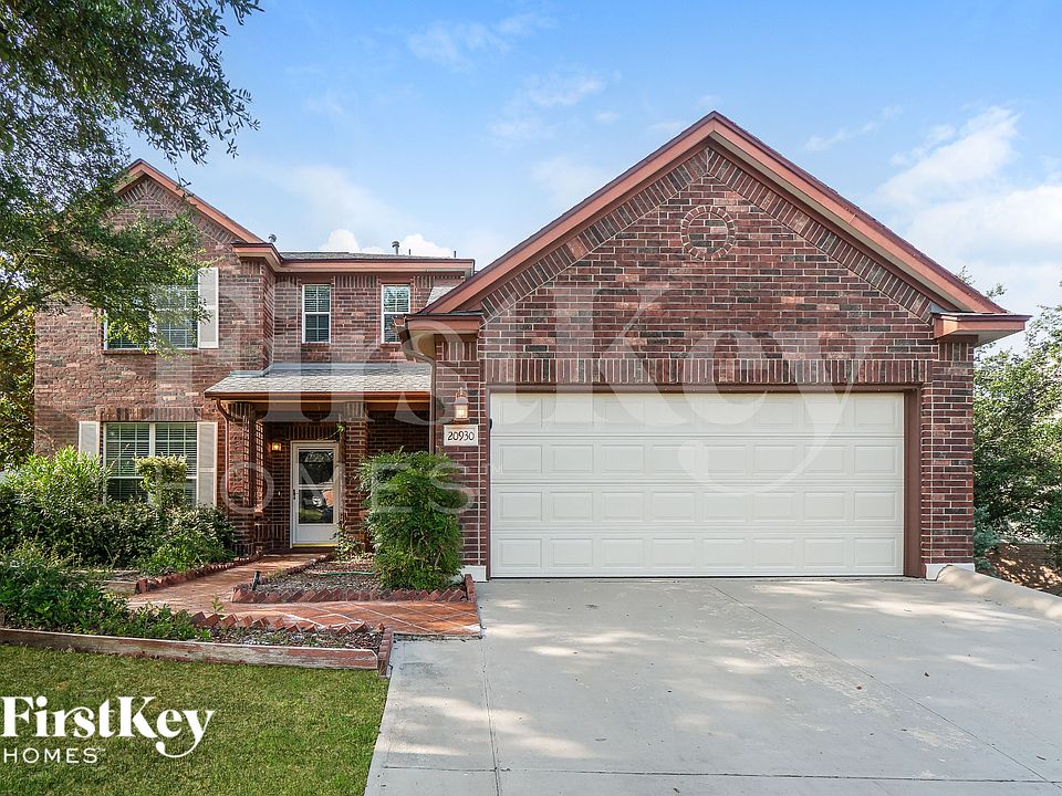 1st image of 20930 Pedregoso Ln