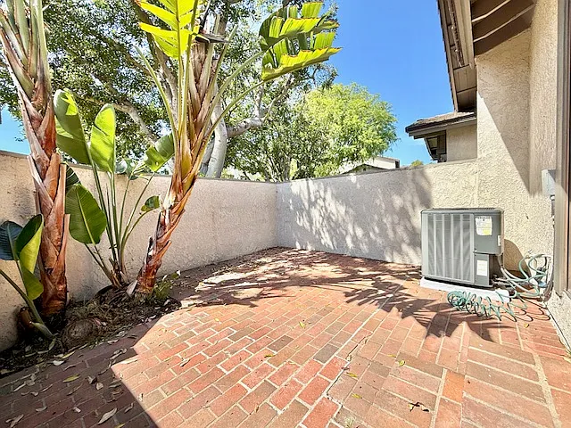 4 Sunstream — Photo 20