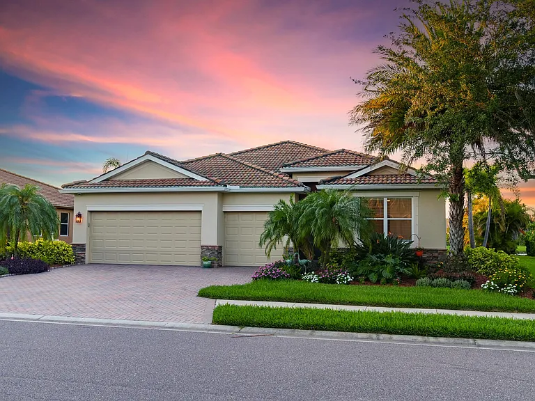 8207 River Preserve Dr — Photo 33
