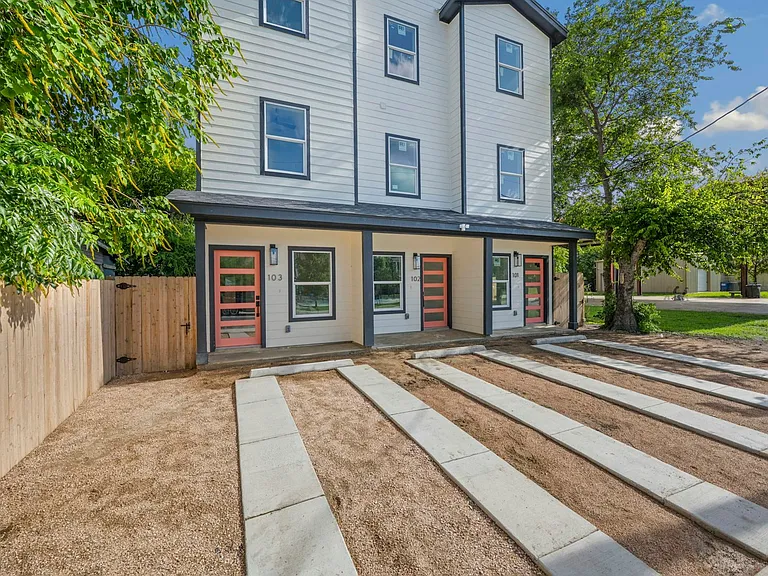 726 Arthur St #102 — Photo 19