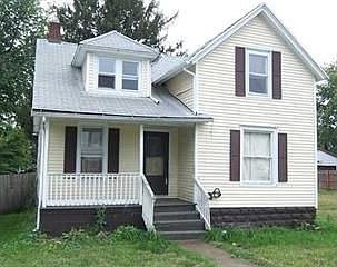 1st image of 303 E 9th St
