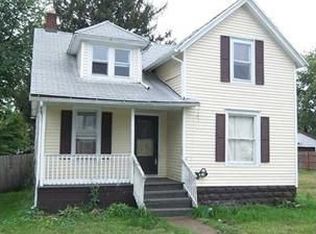 303 E 9th St, Mishawaka, IN 46544