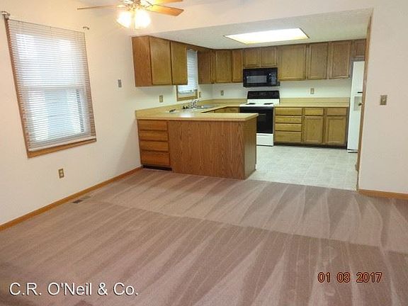 4th image of 1208 Colston Dr