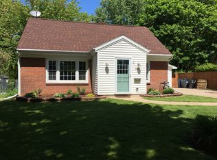 332 Bryan St, Green Bay, WI 54301