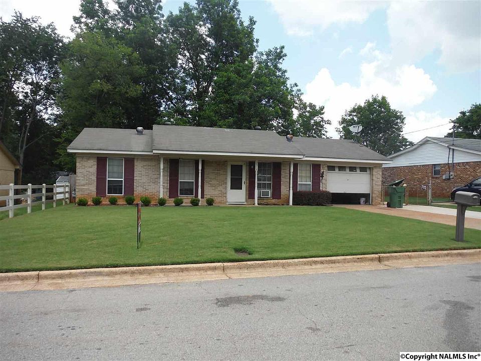 1st image of 3310 Village Dr SW