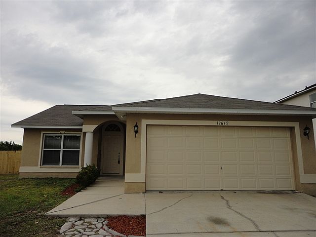 1st image of 12649 Longcrest Dr